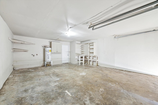 5519 Fallengate Dr, Spring, TX 77373 - garage featuring electric water heater