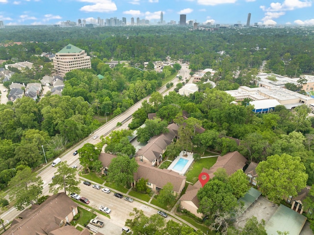 8229 Kingsbrook Rd Unit 229, Houston, TX 77024 - aerial view of property and surrounding area with a skyline view