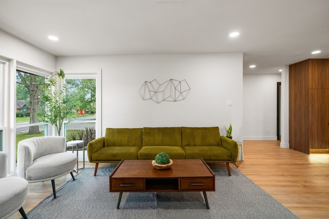 2114 Lazybrook Dr, Houston, TX 77008 - living area featuring recessed lighting, light wood finished floors, and baseboards