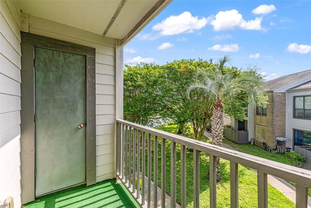3220 69th St Unit K6, Galveston, TX 77551 - view of balcony