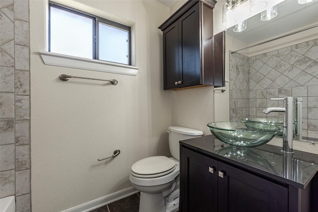 1705 Bimini Way, Seabrook, TX 77586 - bathroom featuring a shower, vanity, and toilet
