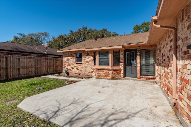 1705 Bimini Way, Seabrook, TX 77586 - view of patio / terrace