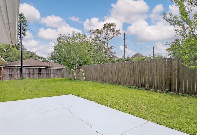 3641 Deal St, Houston, TX 77025 - view of yard with a patio area