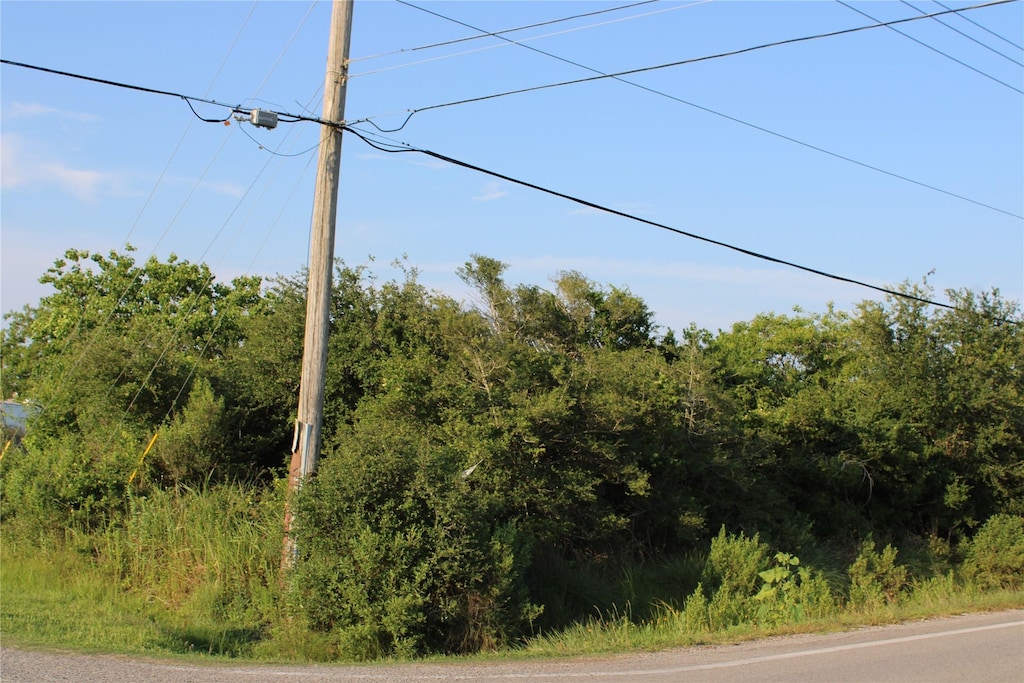 000 17th St, San Leon, TX 77539