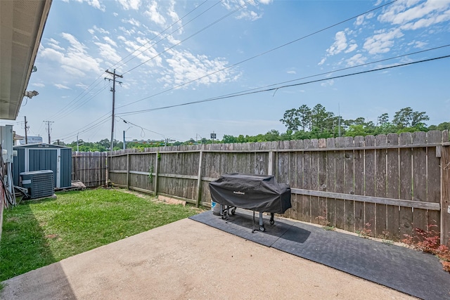 109 Moonspinner, Conroe, TX 77356 - view of patio with area for grilling and cooling unit