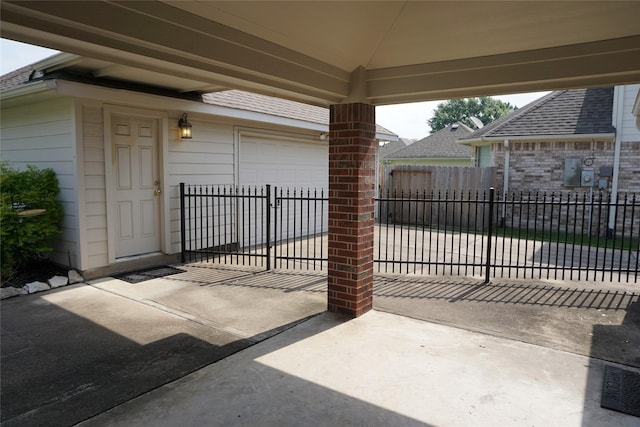 11714 Goldstream Ct, Tomball, TX 77377 - view of patio / terrace with a garage