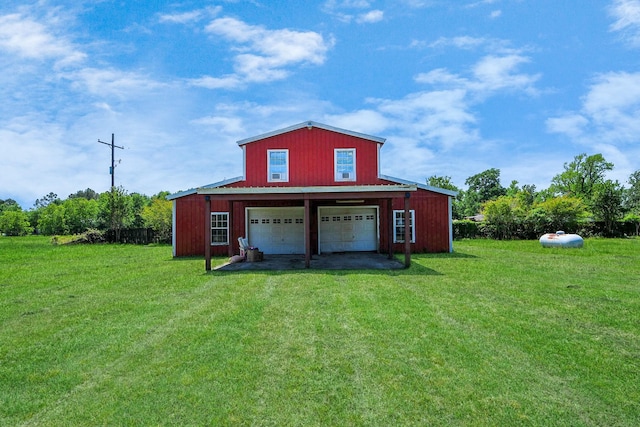 3428 S Main St, Anahuac, TX 77514 - view of pole building featuring a yard and driveway