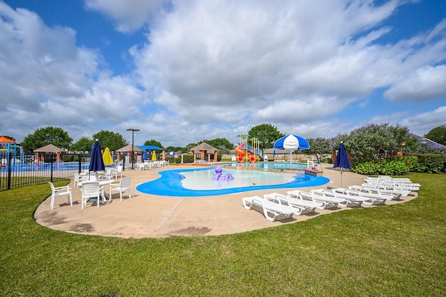 10911 Overland Trail Dr, Richmond, TX 77406 - community pool with a patio