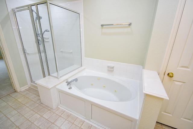 7218 Welshwood Ln, Sugar Land, TX 77479 - full bath with a jetted tub and a shower stall