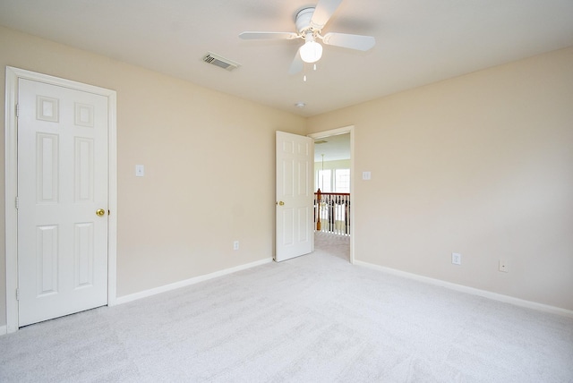 7218 Welshwood Ln, Sugar Land, TX 77479 - unfurnished room featuring ceiling fan, light colored carpet, and baseboards