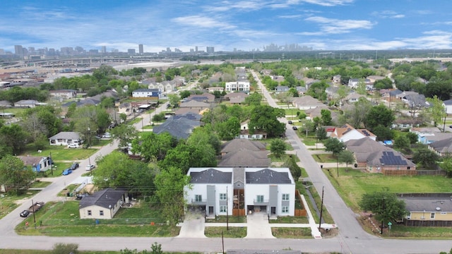 3309 Shelby Cir, Houston, TX 77051 - aerial view of property and surrounding area featuring nearby suburban area and a view of skyline