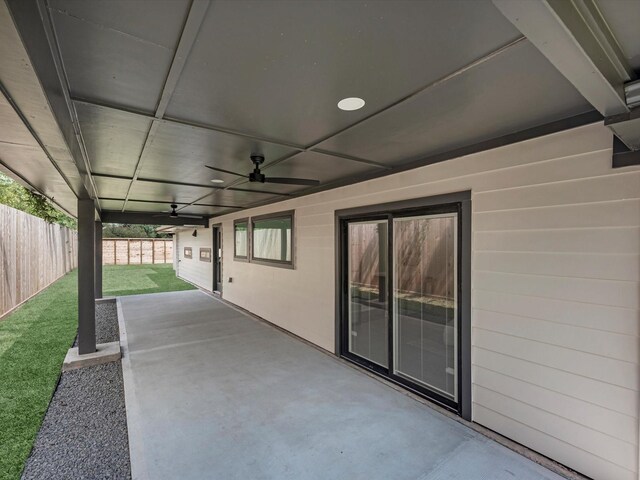 1208 Curtin St, Houston, TX 77018 - view of patio with ceiling fan