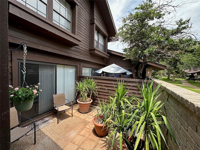 2611 Grants Lake Blvd Unit 237, Sugar Land, TX 77479 - view of patio / terrace