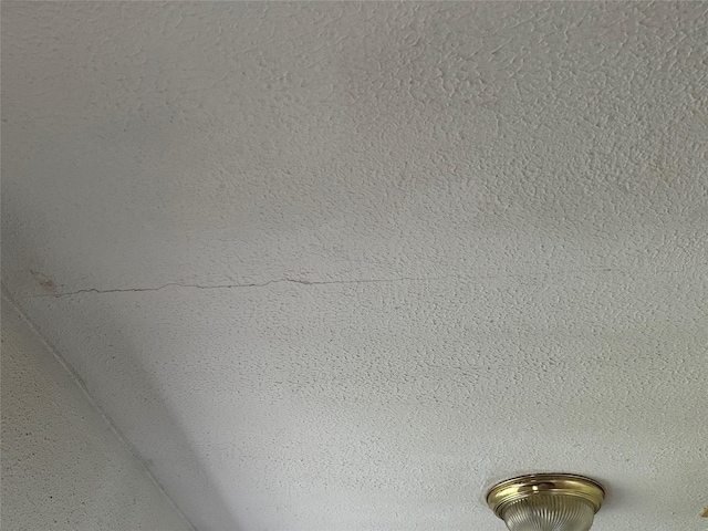 7722 Claiborne St, Houston, TX 77016 - detailed view