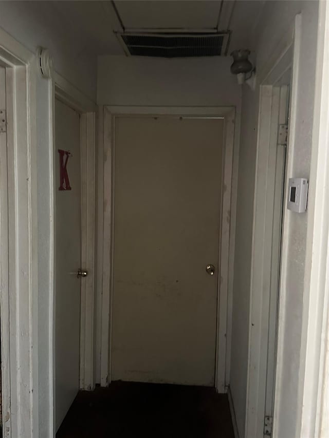 7722 Claiborne St, Houston, TX 77016 - view of hall