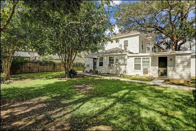 511 W Cleveland St, Alvin, TX 77511 - view of back of property