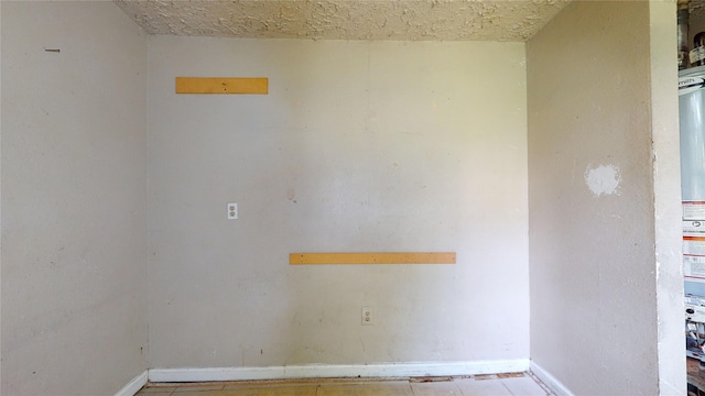 4618 Mallow St, Houston, TX 77051 - empty room featuring baseboards
