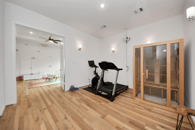 17355 Camillia Trl, Conroe, TX 77302 - workout area featuring light wood-type flooring, ceiling fan, recessed lighting, and baseboards