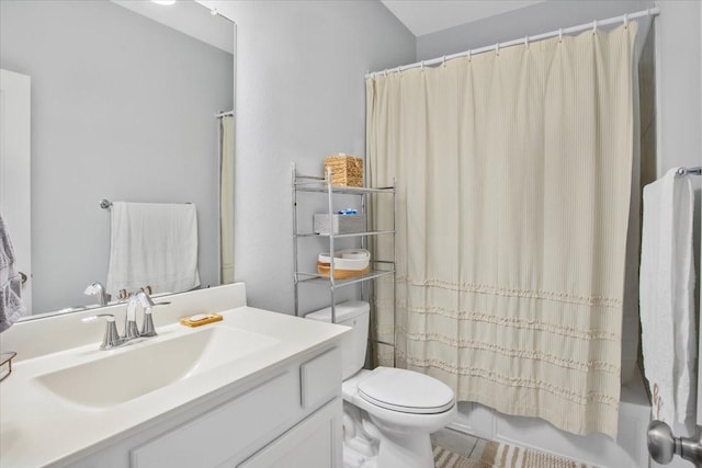 1915 Hays Ranch Dr, Richmond, TX 77469 - full bath featuring toilet, vanity, and shower / bath combo