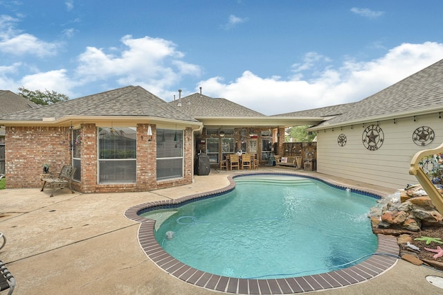 1704 Spring Gln, Pearland, TX 77581 - view of pool featuring a patio area and fence