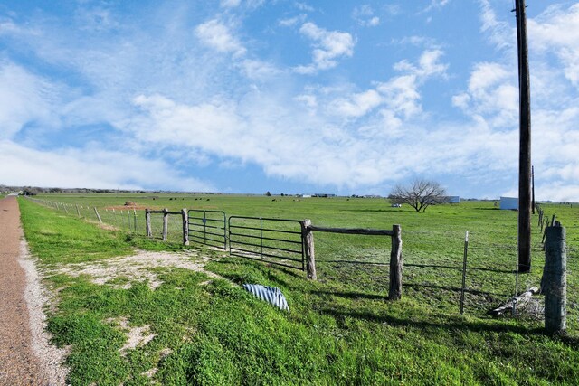 260 High Hill Rd, Schulenburg, TX 78956
