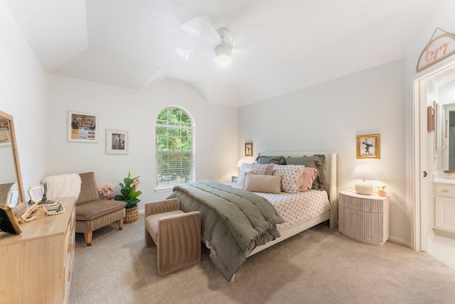 6 Cranberry Bnd, The Woodlands, TX 77381 - bedroom featuring light carpet, lofted ceiling, connected bathroom, and a ceiling fan