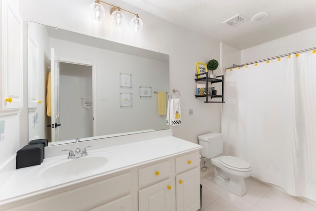 6 Cranberry Bnd, The Woodlands, TX 77381 - bathroom featuring toilet, vanity, tile patterned flooring, and a shower with curtain