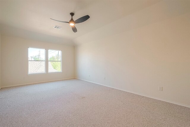 1119 Palmer St, Houston, TX 77003 - unfurnished room featuring ceiling fan, light colored carpet, and baseboards