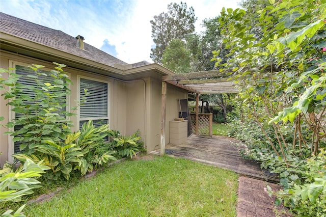 538 Everington Dr, Katy, TX 77450 - view of green lawn with a pergola and a deck