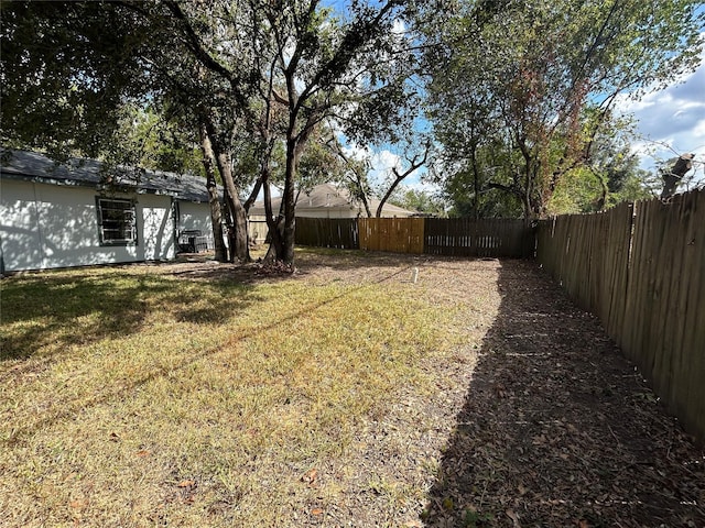 3914 Porter St, Houston, TX 77021 - view of yard