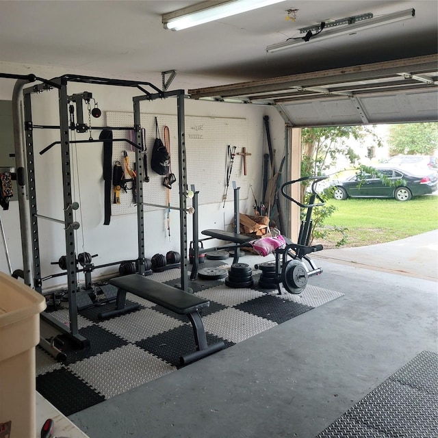 13564 Miller Ln, Willis, TX 77318 - view of garage