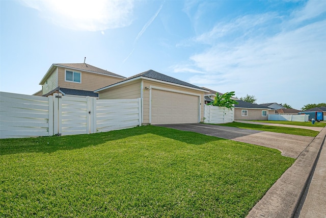 1526 Claremont Garden Cir, Houston, TX 77047 - view of front of house with driveway and a garage