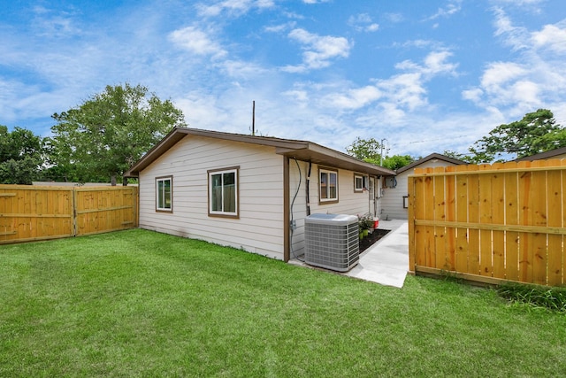 5903 Belneath St, Houston, TX 77033 - rear view of property featuring central air condition unit