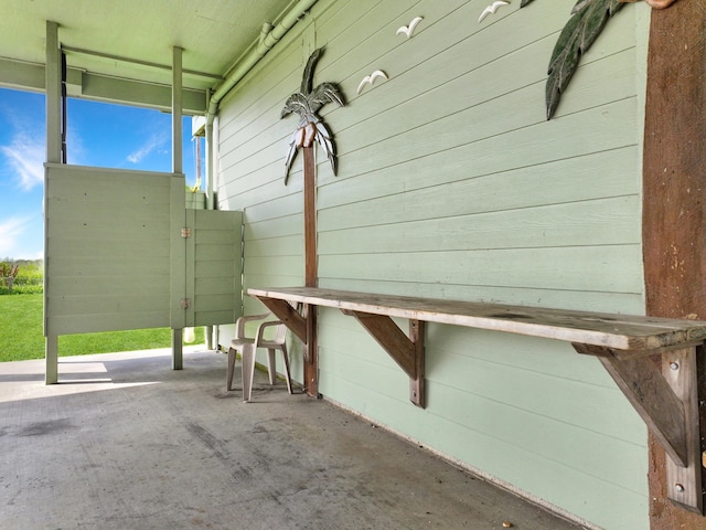 3229 Castle Dr, Crystal Beach, TX 77650 - view of patio