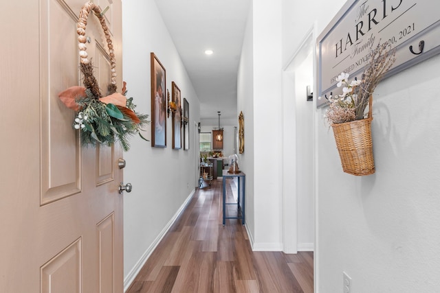 3221 Climbing Gardens Ct, Conroe, TX 77301 - hall featuring wood finished floors, baseboards, and recessed lighting