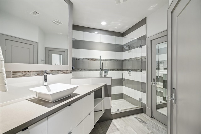 19 Ellicott Way, Sugar Land, TX 77479 - full bath featuring a shower stall, vanity, and recessed lighting