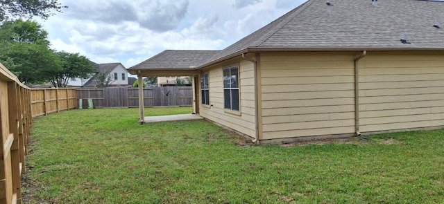 2902 Winslow Forest Ln, Houston, TX 77047 - view of yard