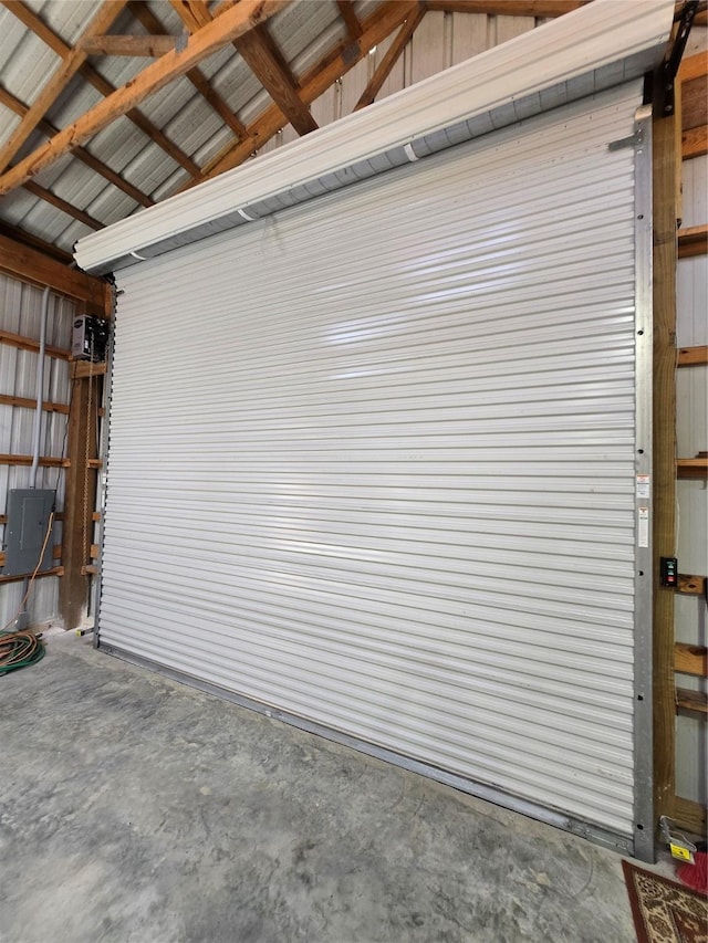 263 Kingfish Ln, Palacios, TX 77465 - garage with metal wall