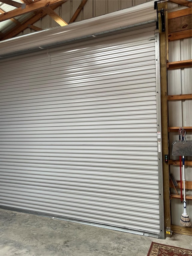 263 Kingfish Ln, Palacios, TX 77465 - view of garage