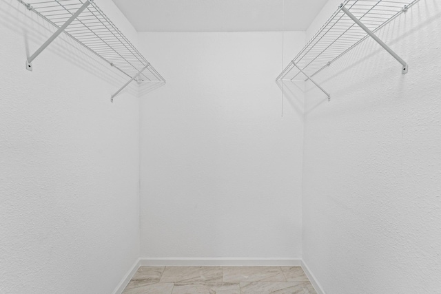 7511 Londres Dr, Houston, TX 77083 - view of walk in closet