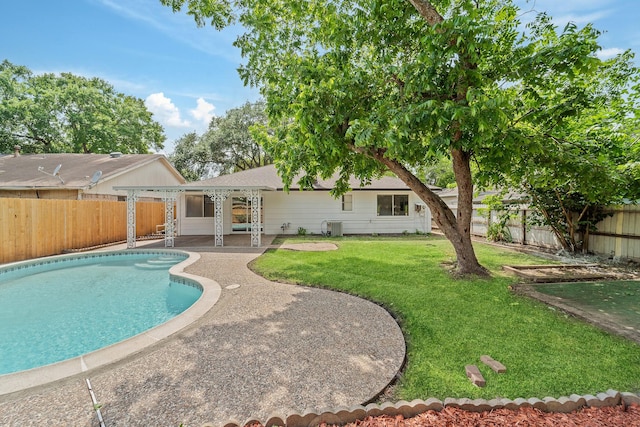 7511 Londres Dr, Houston, TX 77083 - view of pool with a patio