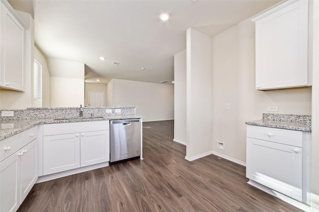 5810 Dry Brush Pl, Katy, TX 77493 - kitchen featuring dishwasher, a sink, dark wood-style flooring, white cabinets, and recessed lighting