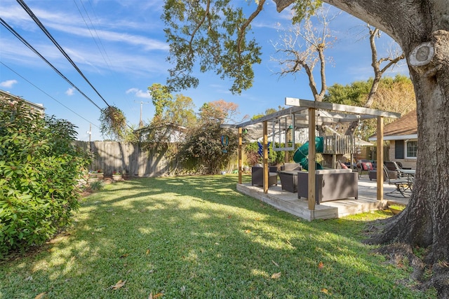 1615 Shadow Bend Dr, Houston, TX 77043 - view of yard featuring a patio