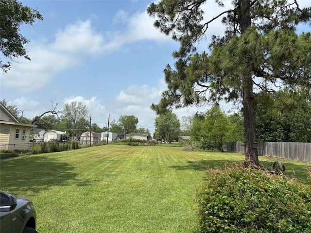 2501 Barbers Hill Rd, Highlands, TX 77562 - photo 1