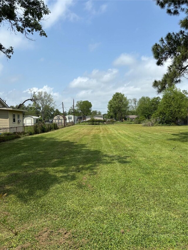 2501 Barbers Hill Rd, Highlands, TX 77562 - photo 3