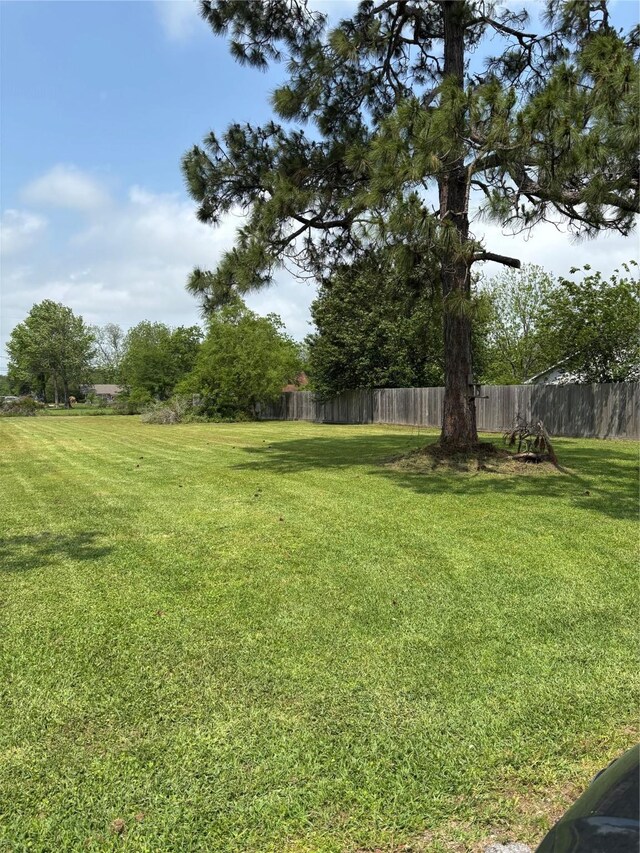 2501 Barbers Hill Rd, Highlands, TX 77562 - photo 5