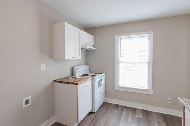 109 Porter St, La Marque, TX 77568 - washroom with baseboards and wood finished floors
