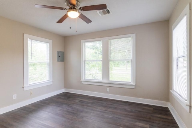 109 Porter St, La Marque, TX 77568 - unfurnished room featuring healthy amount of natural light and dark wood-style floors
