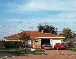 7802 Tarik Dr, Houston, TX 77083 - ranch-style house featuring driveway and an attached garage