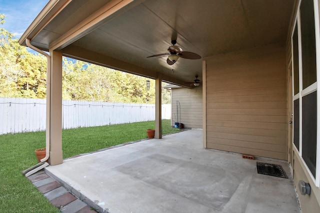 14542 Northern Mountain Ct, Houston, TX 77090 - view of patio / terrace with a ceiling fan